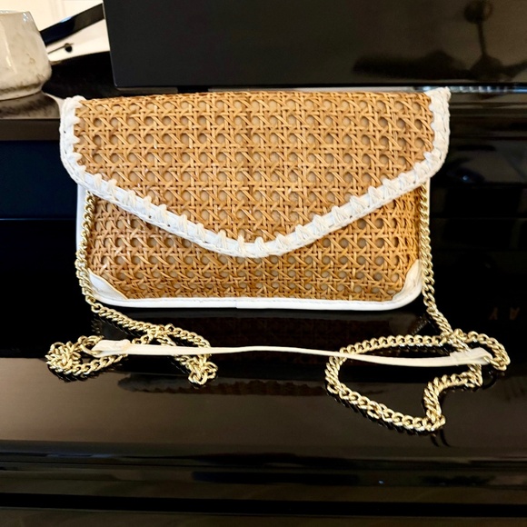 Lily Pulitzer clutch purse - Picture 1 of 1